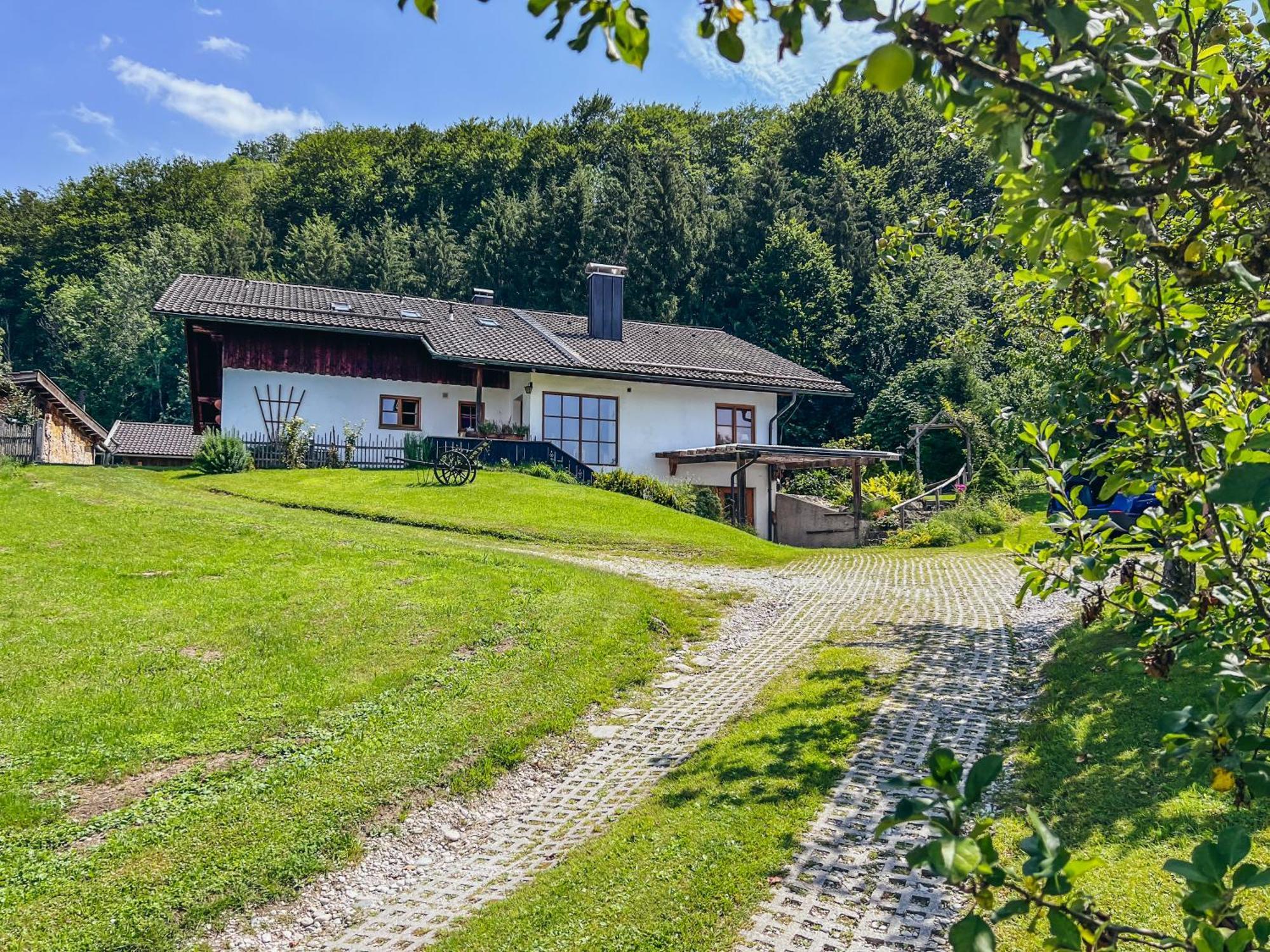 Apartamento Haus Heufelder Bad Heilbrunn Exterior foto