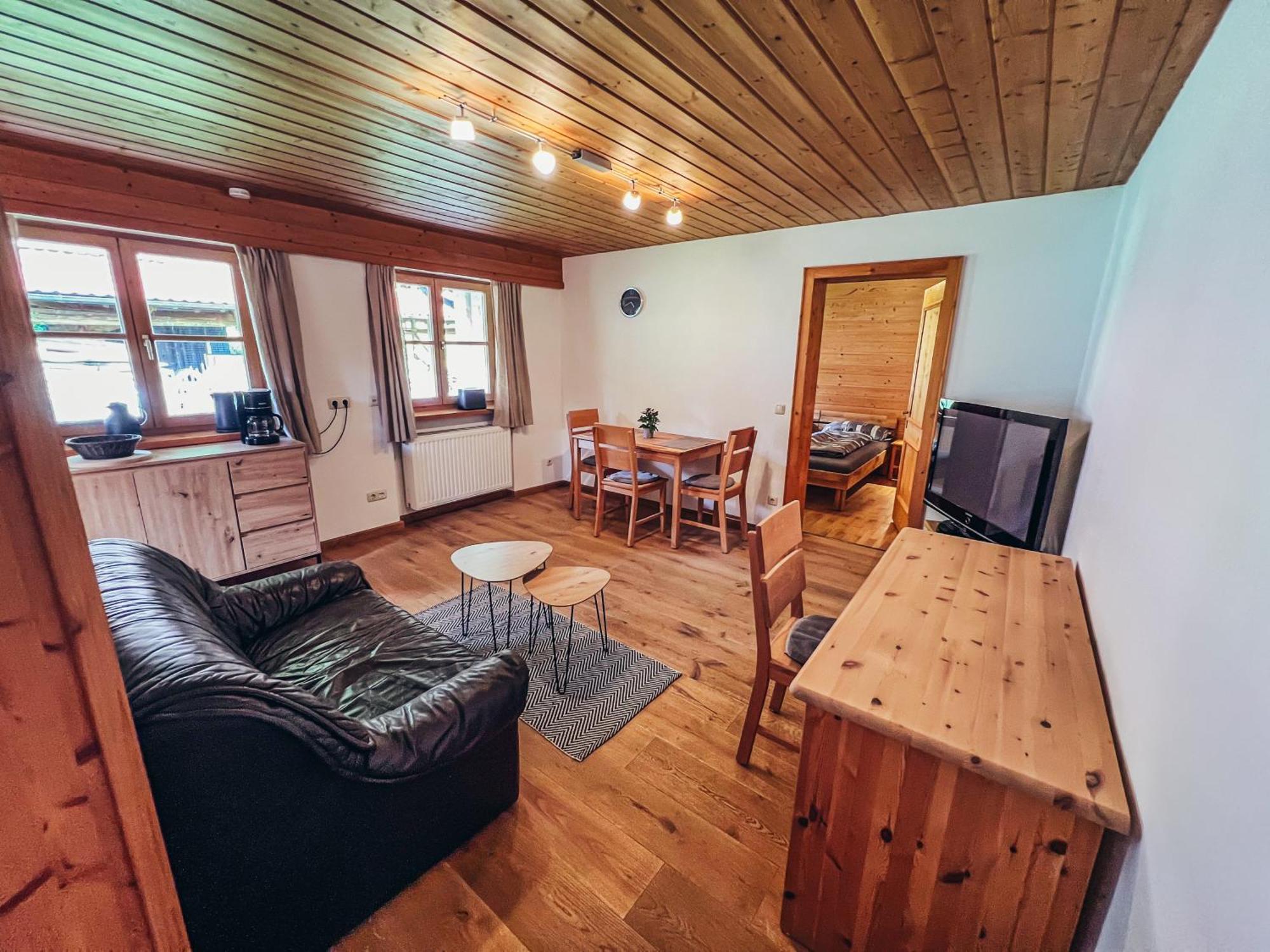 Apartamento Haus Heufelder Bad Heilbrunn Exterior foto